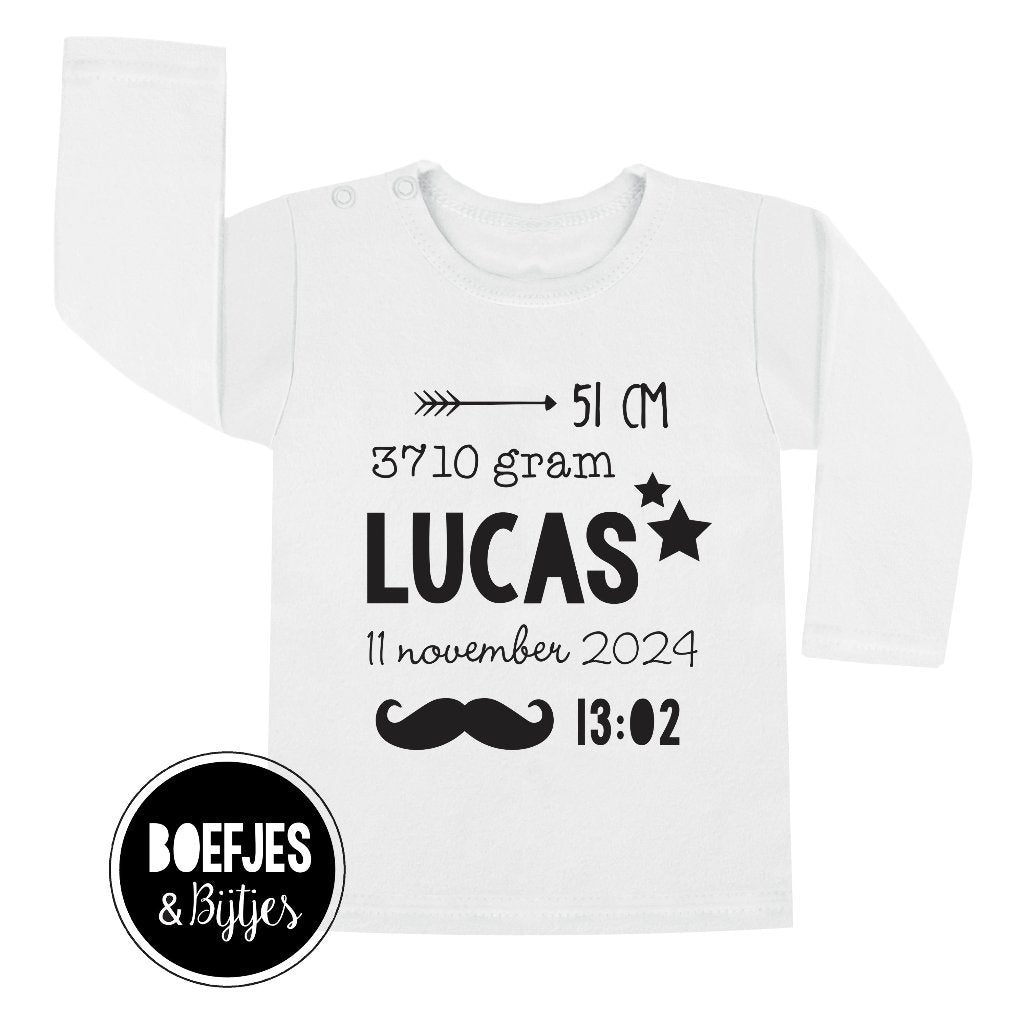Hoe uniek is dit shirtje met gepersonaliseerde geboortegegevens.
Kraamcadeau tip! Hoe leuk is het om dit shirtje cadeau te geven aan de kersverse papa en/of mama! Een cadeautje voor het leven.
Erg mooi om in te lijsten en in de babykamer te hangen.