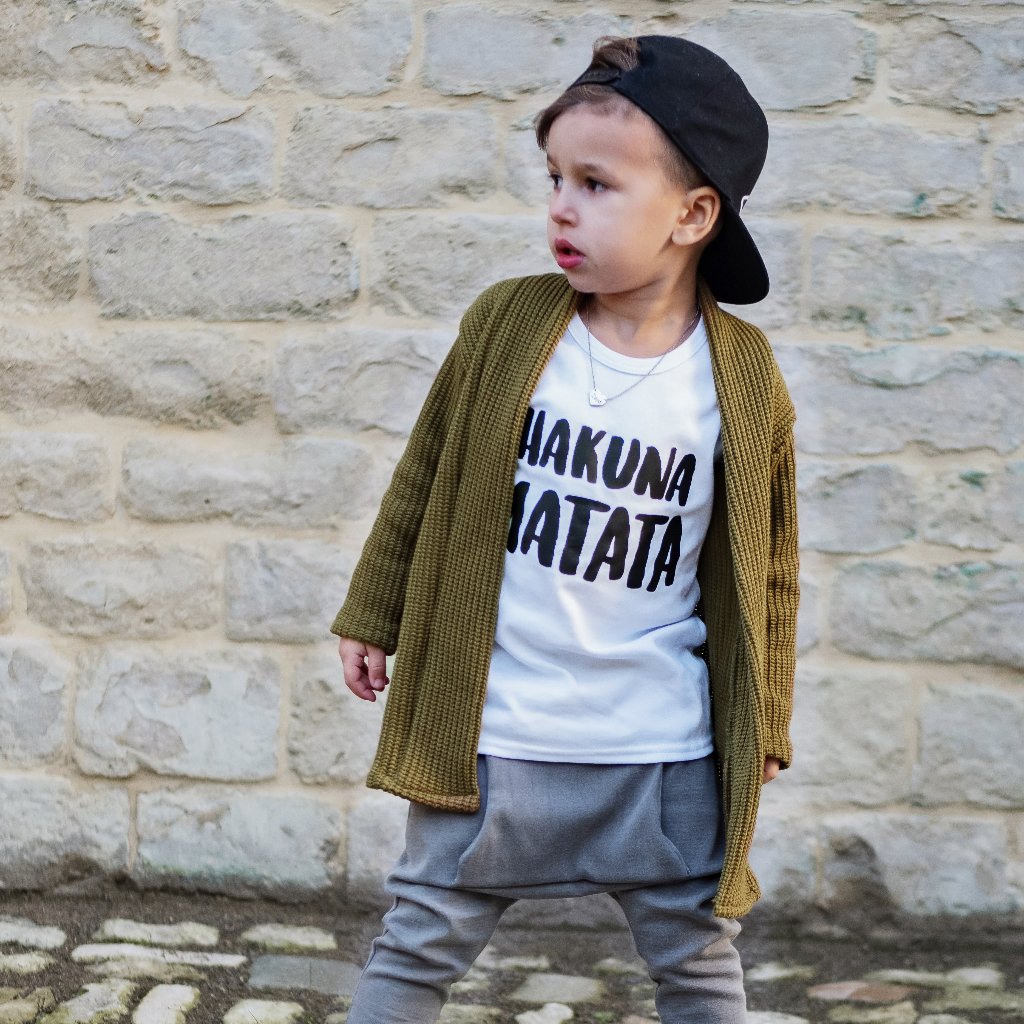 Hakuna Matata shirtje. Swahili, Lion King. Boefjes en Bijtjes. Unieke kinderkleding.