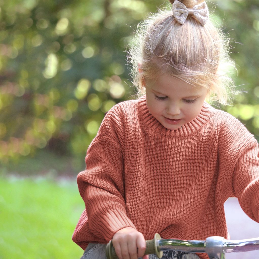 Knitted sweater chunky trui gebreide trui breisel voor kinderen jongens meisjes. Unieke meisjeskleding. Boefjes en bijtjes musthave knitwear