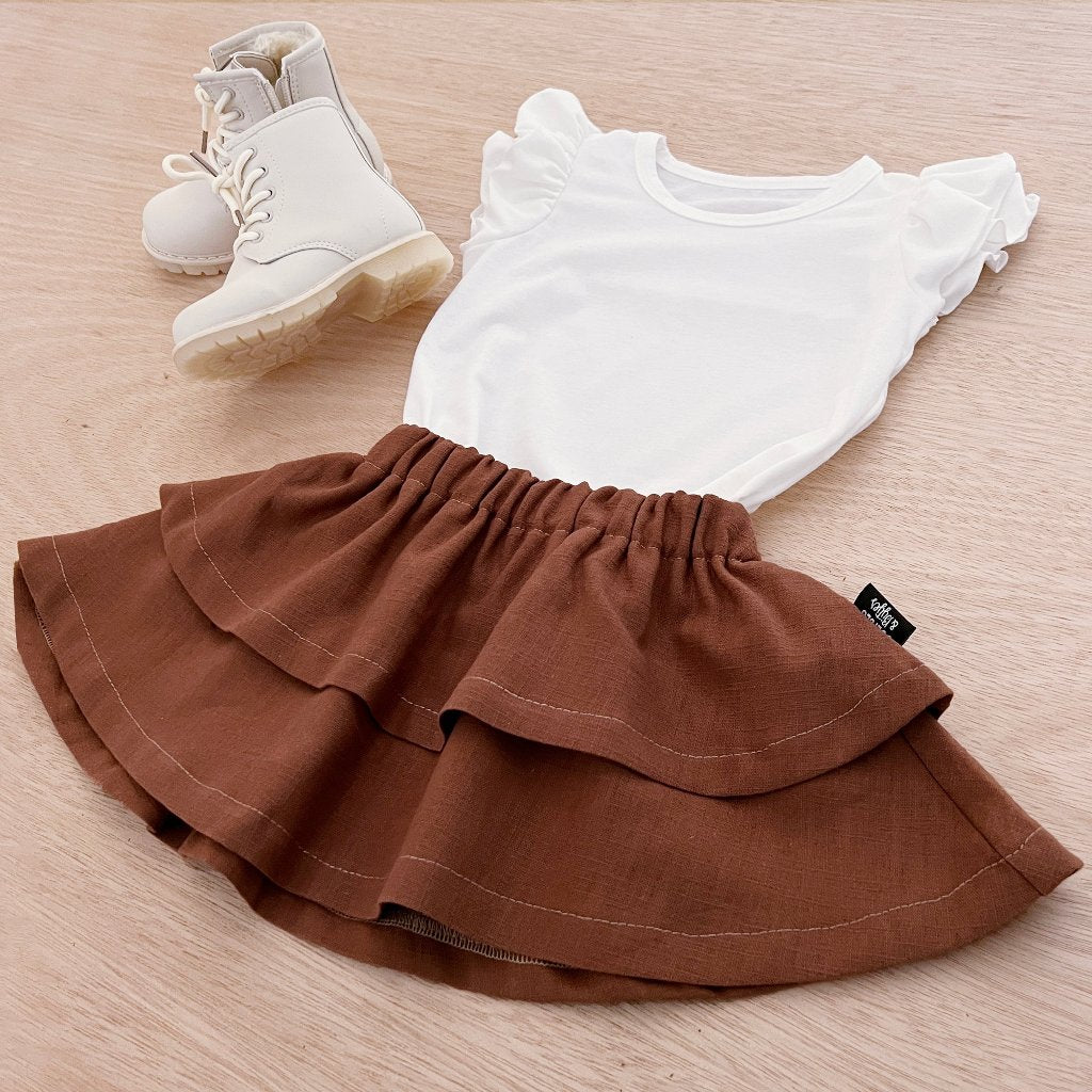 Meisjes rokje walnoot bruin. Meisjes mode van dit moment. 2 lagen rokje. Lichte stof. Zomer rokje. Winter rokje. Rokje met legging