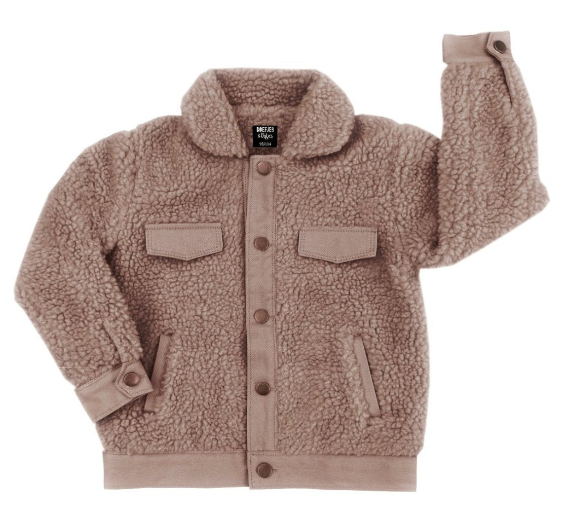 Teddy jasje bruin beige zand naturel voor jongens voor meisjes teddystof winterjas zomerjas tussenjasje gepersonaliseerd met naam geborduurde jas met naam geborduurd boefjes en bijtjes jongensjas meisjesjas winterkleding zomerkleding babyjasje peuterjasje kinderjas