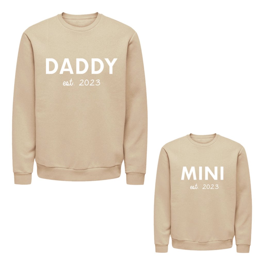 Twinning Twin Set vaderdagcadeau kerstcadeau sinterklaascadeau kado voor papa vader matchen met kind zwangerschapsaankondiging vader en zoon papa en dochter uniek vaderdag kado boefjes en bijtjes truien Daddy Mini