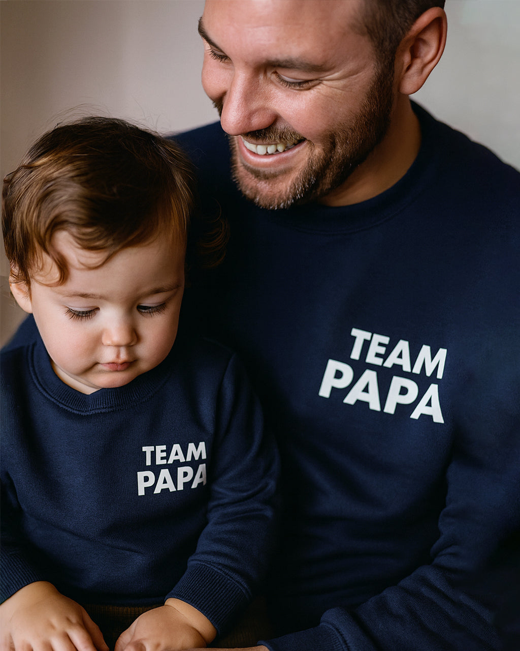 Set Twinning Sweaters - Team Papa